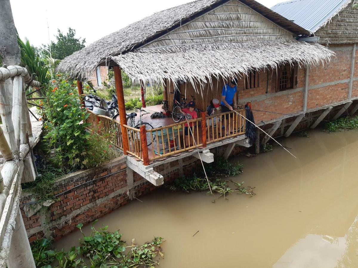 Mekong Riverside Homestay Vĩnh Long Zewnętrze zdjęcie